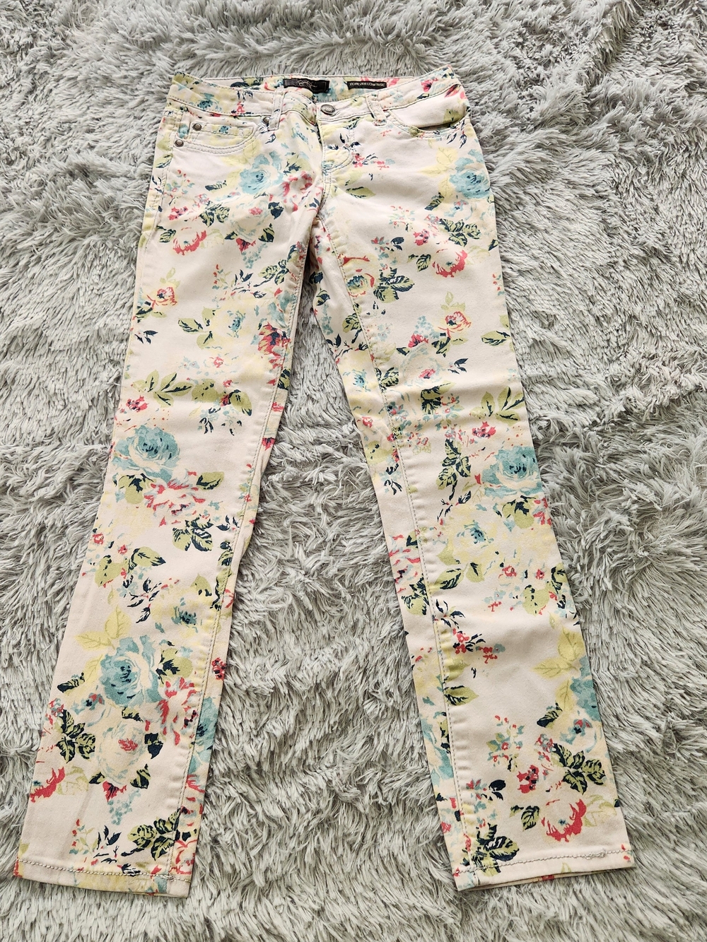 Jessica Simpson Cream and Floral Forever Low Rise Skinny Jeans